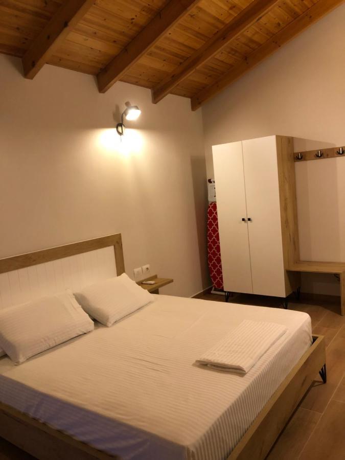 Amazing Familiar Apartments And Rooms ساراندا المظهر الخارجي الصورة