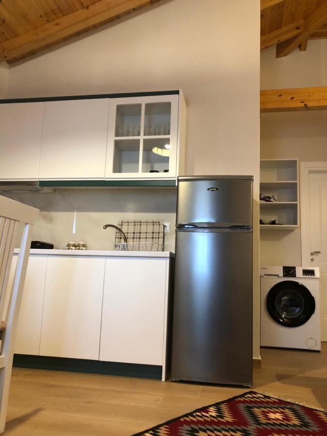 Amazing Familiar Apartments And Rooms ساراندا المظهر الخارجي الصورة