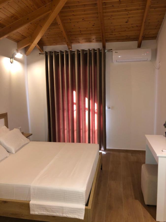 Amazing Familiar Apartments And Rooms ساراندا المظهر الخارجي الصورة