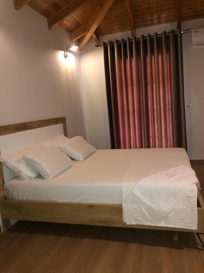 Amazing Familiar Apartments And Rooms ساراندا المظهر الخارجي الصورة